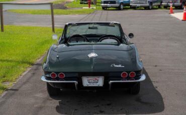 Chevrolet-Corvette-1965-2-Door-4