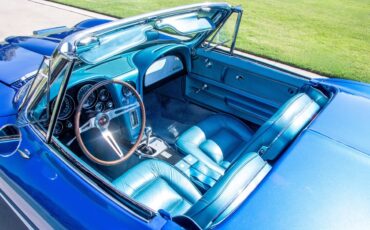 Chevrolet-Corvette-1965-Convertible-13