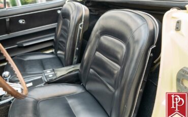 Chevrolet-Corvette-1965-Convertible-13