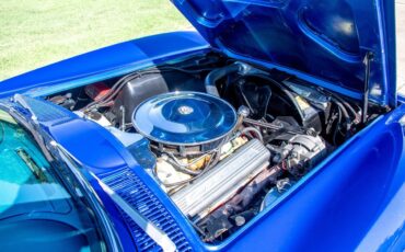 Chevrolet-Corvette-1965-Convertible-14