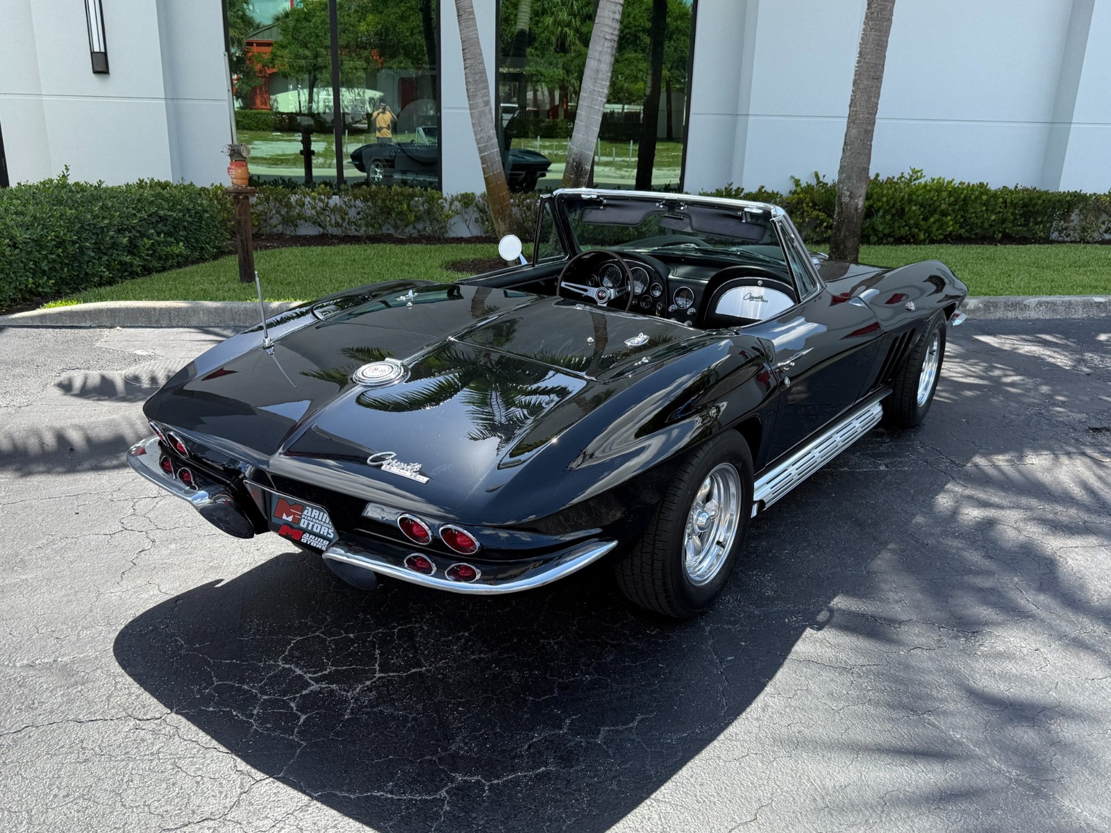 Chevrolet-Corvette-1965-Convertible-19
