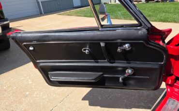 Chevrolet-Corvette-1965-Convertible-21