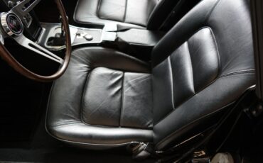 Chevrolet-Corvette-1965-Convertible-22