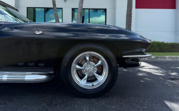 Chevrolet-Corvette-1965-Convertible-27