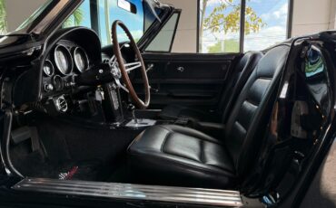 Chevrolet-Corvette-1965-Convertible-28