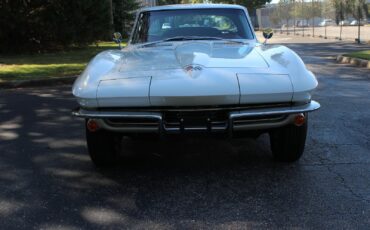 Chevrolet-Corvette-1965-Coupe-1