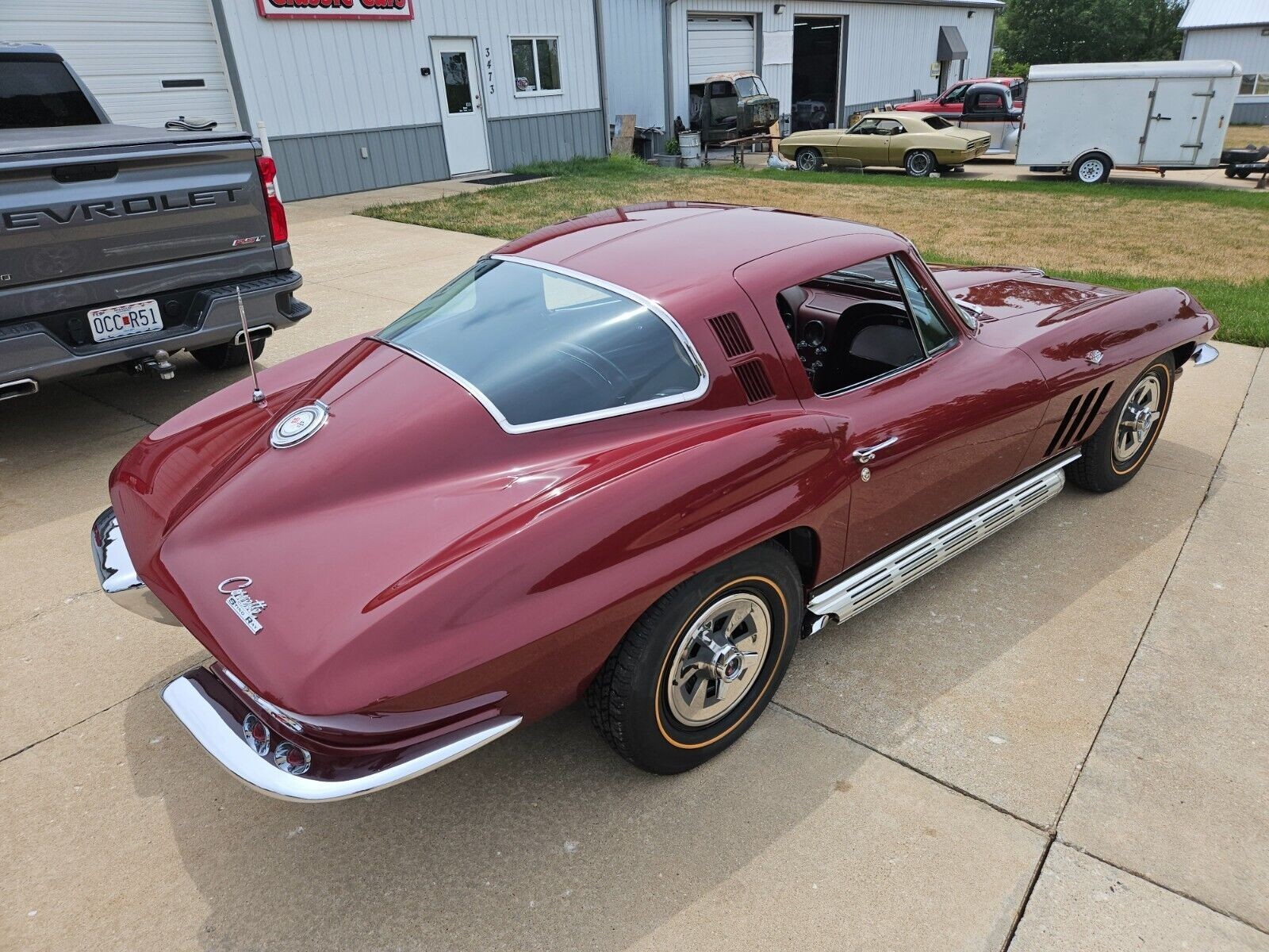 Chevrolet-Corvette-1965-Coupe-14