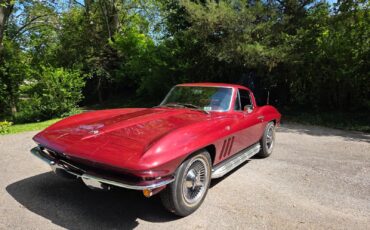 Chevrolet-Corvette-1965-Coupe-24