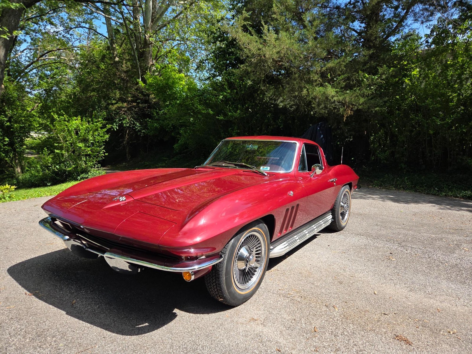 Chevrolet-Corvette-1965-Coupe-24