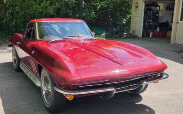 Chevrolet-Corvette-1965-Coupe