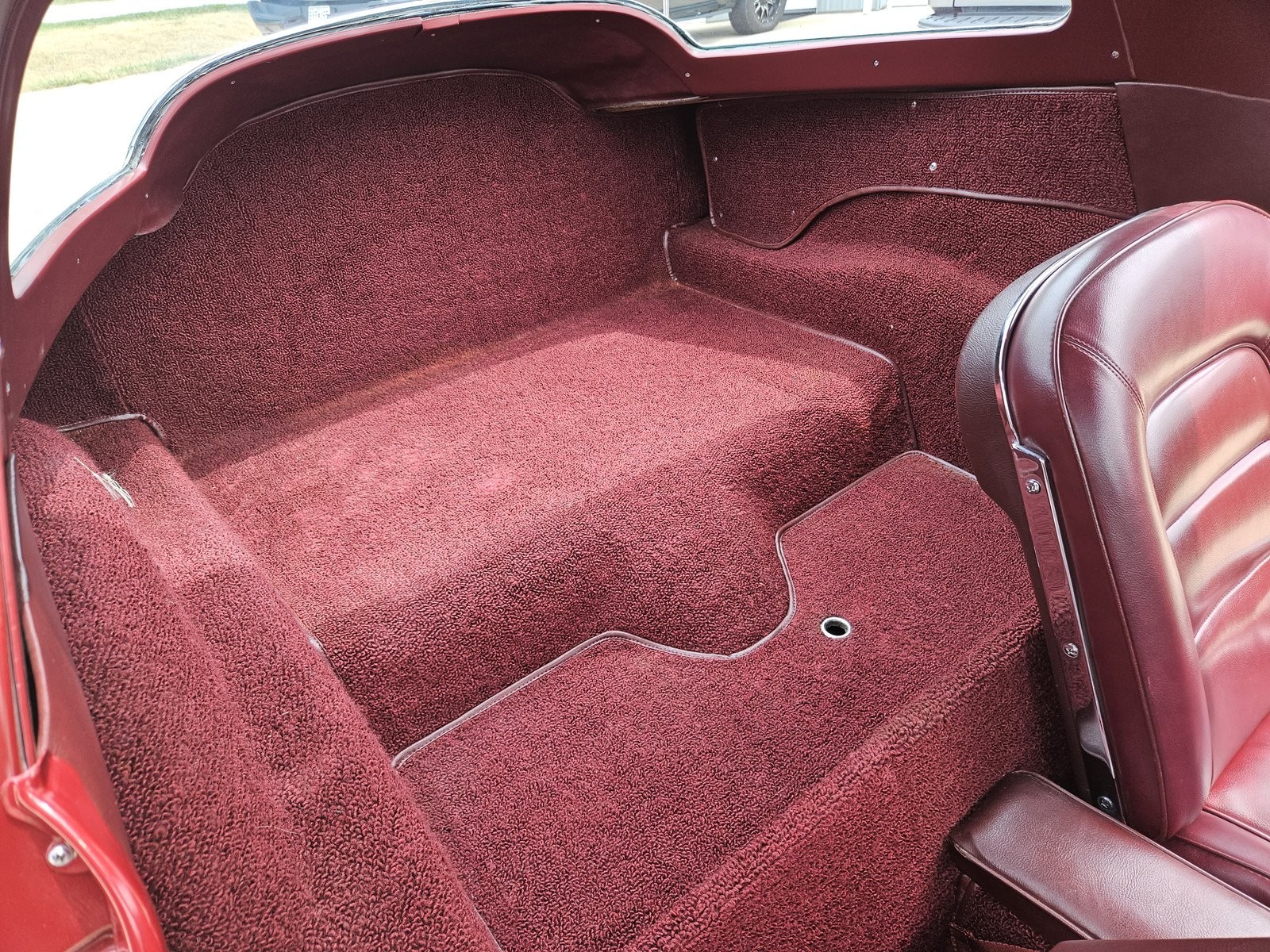 Chevrolet-Corvette-1965-Coupe-38