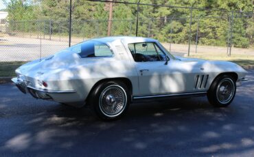 Chevrolet-Corvette-1965-Coupe-4