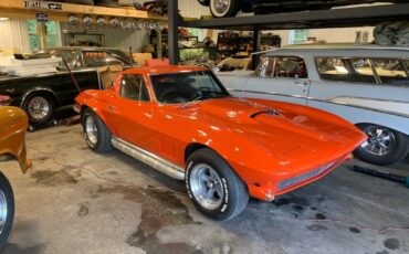 Chevrolet-Corvette-1965-Coupe-5