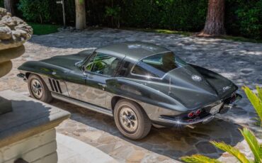 Chevrolet-Corvette-1965-Glen-Green-Saddle-13