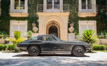 Chevrolet-Corvette-1965-Glen-Green-Saddle-16