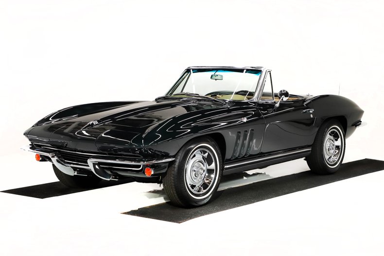 Chevrolet-Corvette-1965-Glen-Green-Tan-21