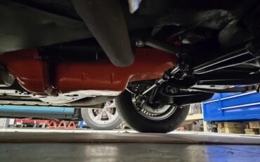 Chevrolet-Corvette-1965-Red-Red-16