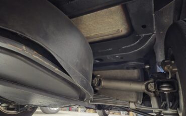 Chevrolet-Corvette-1965-Red-Red-19