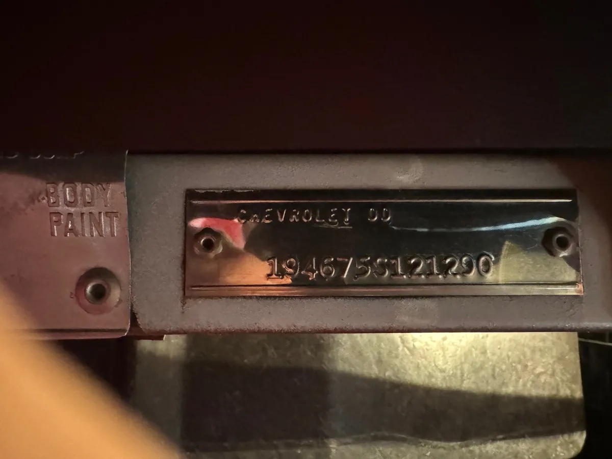 Chevrolet-Corvette-1965-White-Red-15