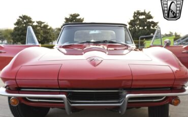 Chevrolet-Corvette-1965-convertible-30