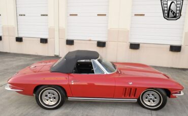 Chevrolet-Corvette-1965-convertible-8