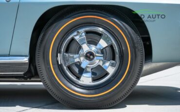 Chevrolet-Corvette-1966-29