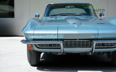 Chevrolet-Corvette-1966-31
