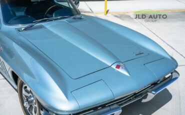 Chevrolet-Corvette-1966-33