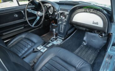 Chevrolet-Corvette-1966-8