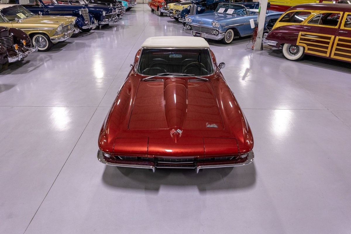 Chevrolet-Corvette-1966-Convertible-14