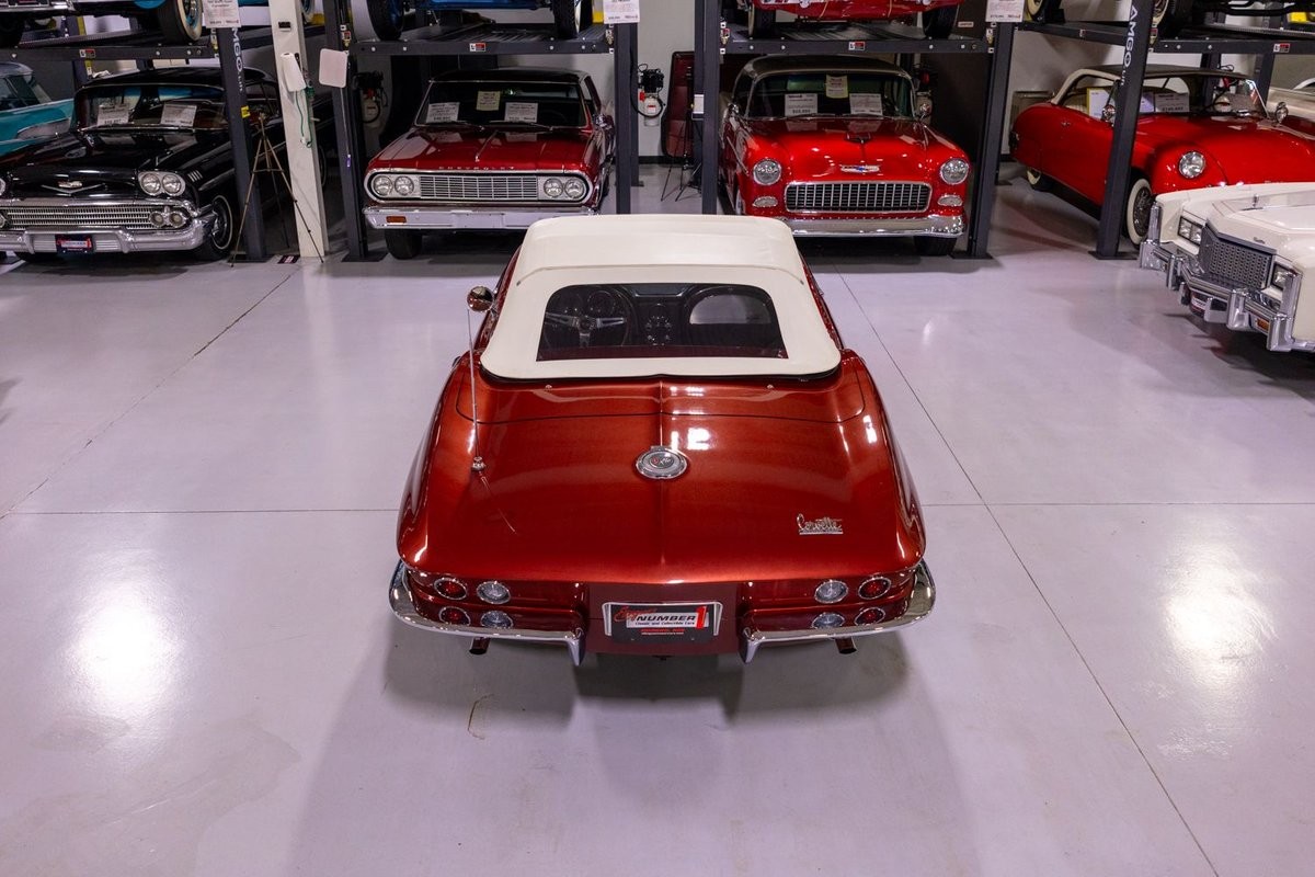 Chevrolet-Corvette-1966-Convertible-18