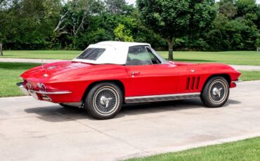 Chevrolet-Corvette-1966-Convertible-18