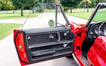 Chevrolet-Corvette-1966-Convertible-19