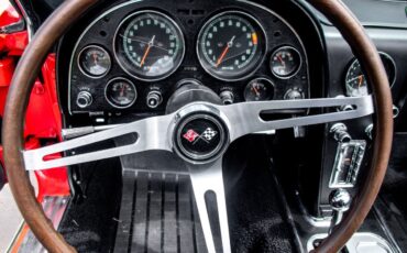 Chevrolet-Corvette-1966-Convertible-22