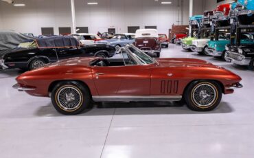 Chevrolet-Corvette-1966-Convertible-24