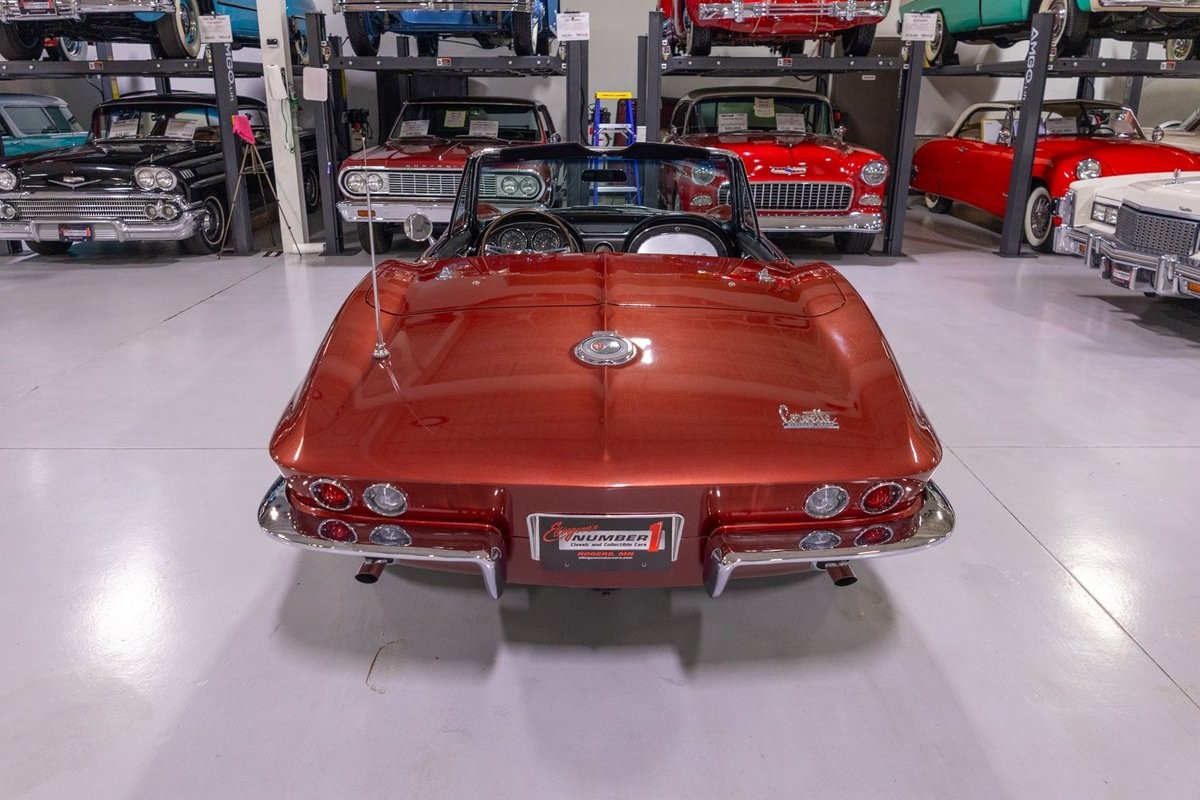 Chevrolet-Corvette-1966-Convertible-26