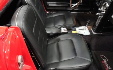 Chevrolet-Corvette-1966-Convertible-28