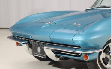 Chevrolet-Corvette-1966-Convertible-3