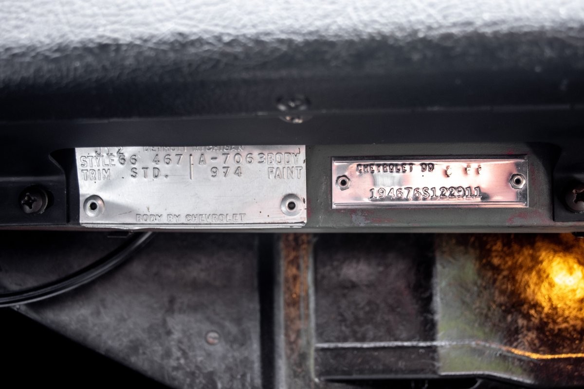 Chevrolet-Corvette-1966-Convertible-38