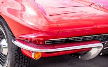 Chevrolet-Corvette-1966-Convertible-4