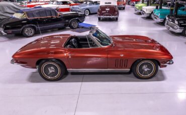 Chevrolet-Corvette-1966-Convertible-8