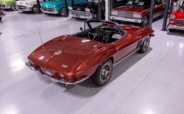 Chevrolet-Corvette-1966-Convertible-9