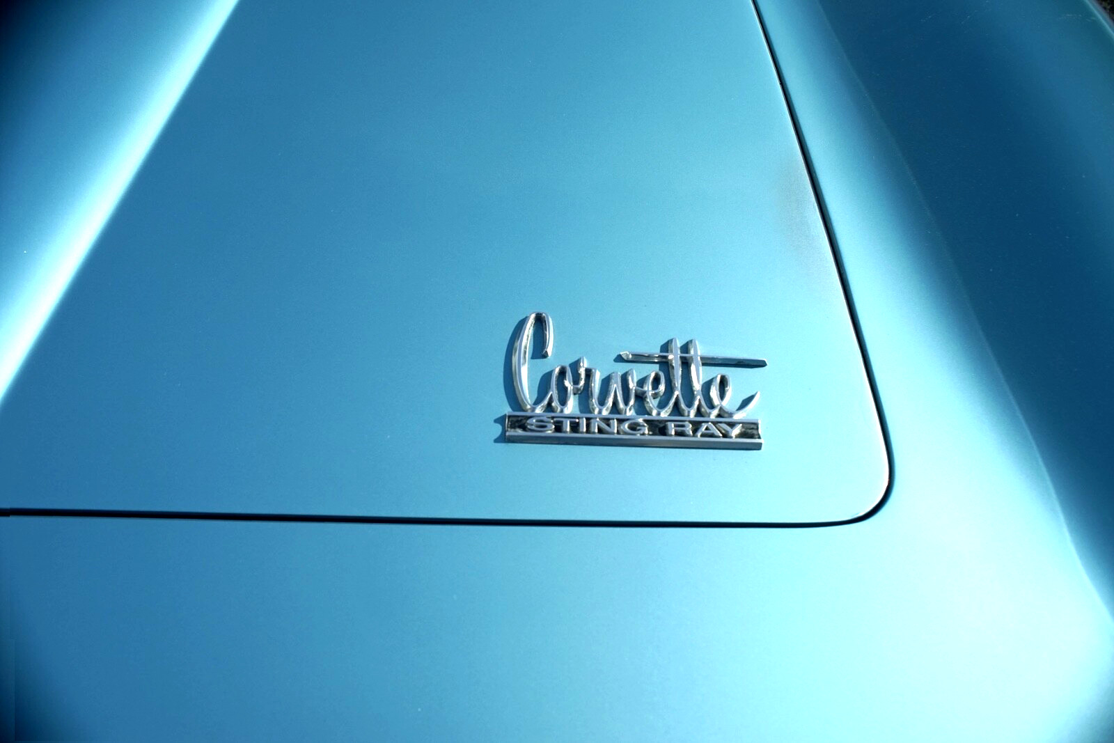 Chevrolet-Corvette-1966-Coupe-10