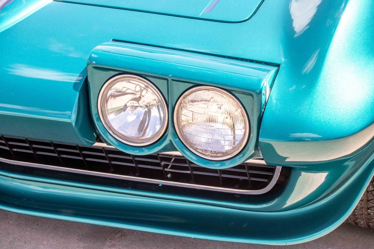 Chevrolet-Corvette-1966-Coupe-11
