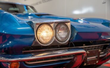 Chevrolet-Corvette-1966-Coupe-12