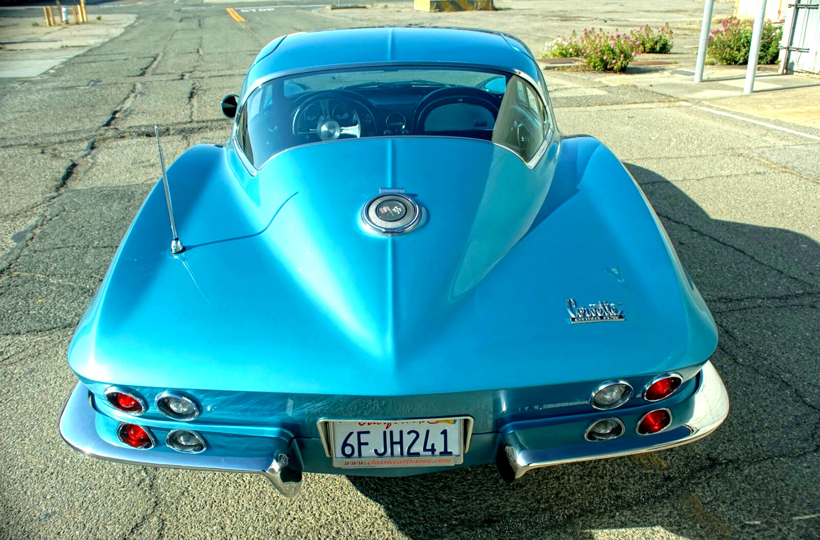Chevrolet-Corvette-1966-Coupe-16