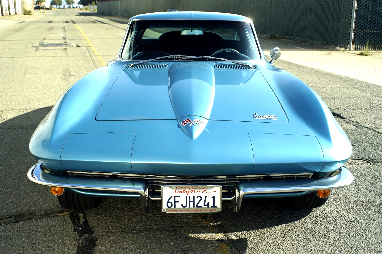 Chevrolet-Corvette-1966-Coupe-18