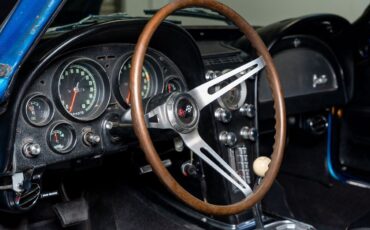 Chevrolet-Corvette-1966-Coupe-20