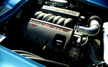 Chevrolet-Corvette-1966-Coupe-28