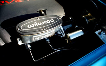 Chevrolet-Corvette-1966-Coupe-30